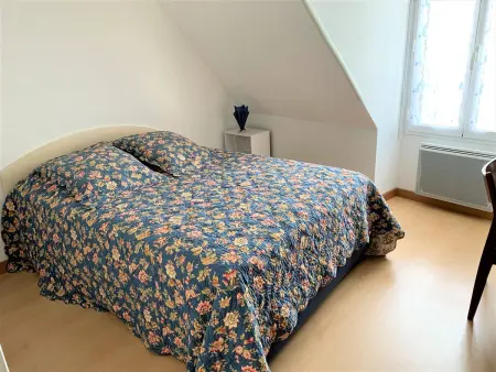 Appartement Mansardé avec Garage au Centre de Perros-Guirec - Photo 3