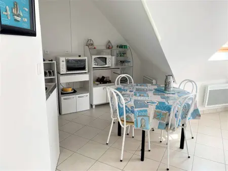 Appartement Mansardé avec Garage au Centre de Perros-Guirec - Photo 6