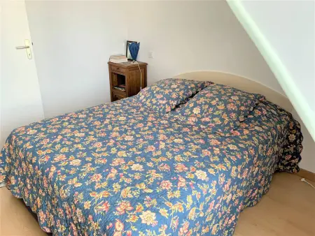 Appartement Mansardé avec Garage au Centre de Perros-Guirec - Photo 7