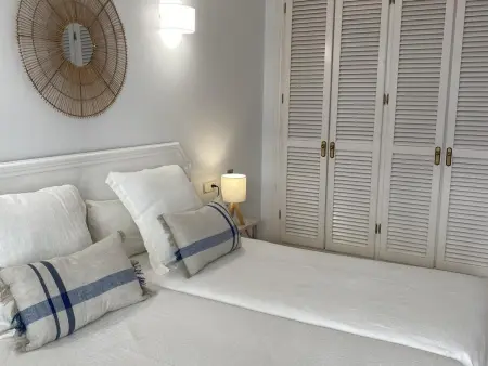 Magnifique appartement en première ligne de plage à Marbella avec piscine et parking privé - Photo 10