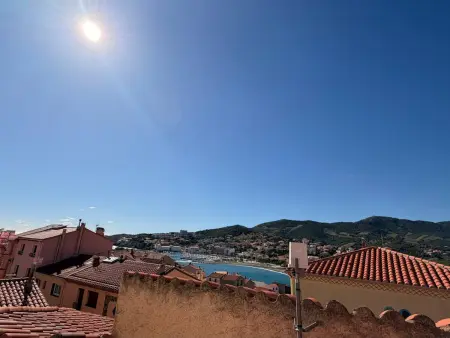 BANYULS-SUR-MER, studio avec terrasse, proche plage - Photo 2