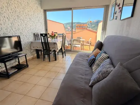BANYULS-SUR-MER, studio avec terrasse, proche plage - Photo 6