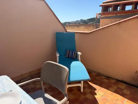 BANYULS-SUR-MER, studio avec terrasse, proche plage - Photo 12