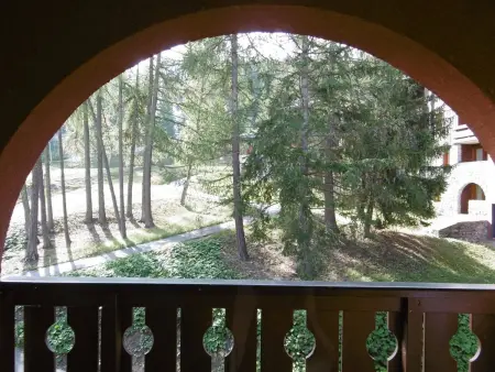 Studio divisible pour 4 pers, vue sur sapins, animaux admis - Photo 8