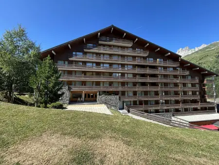 Bel appart T2 avec balcon proche pistes et commerces à Méribel - Photo 14