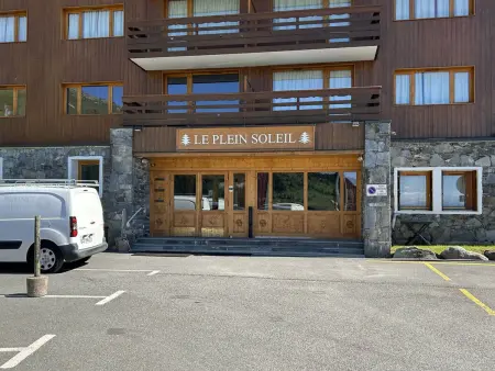 Bel appart T2 avec balcon proche pistes et commerces à Méribel - Photo 17