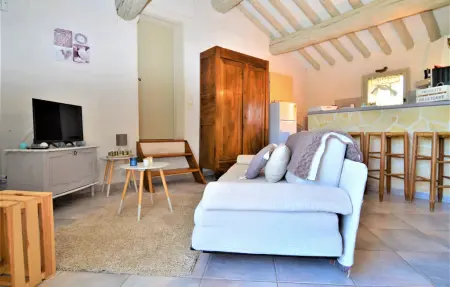 Appartement 3 personnes à Vallabregues - Photo 2