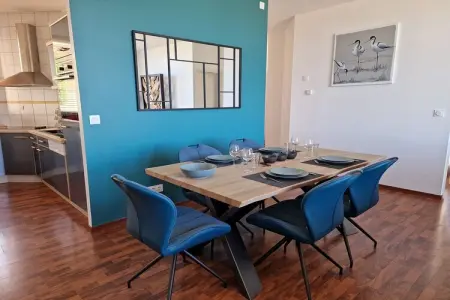 Pretty apartment with sea view in Primel, Appartement à Primel avec Vue Mer & Plages - Photo 3