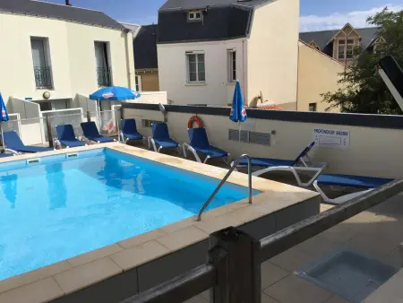 Appartement T2 avec piscine, parking, proche plage et commerces - Photo 5