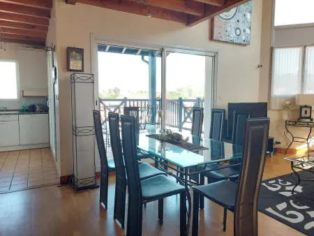 Maison avec jardin, terrasse et parking proche plage - Photo 2