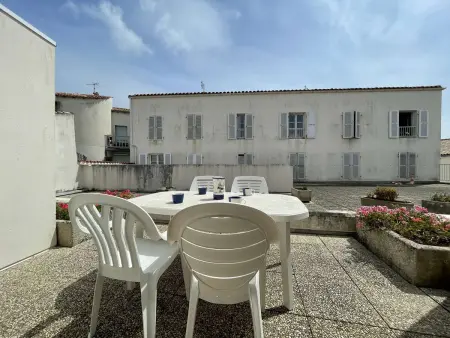 Appartement 2 pièces avec terrasse au cœur de Saint-Martin-de-Ré - Photo 1
