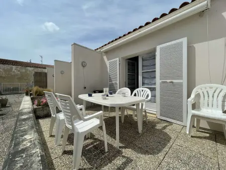 Appartement 2 pièces avec terrasse au cœur de Saint-Martin-de-Ré - Photo 2