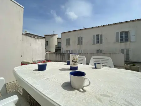 Appartement 2 pièces avec terrasse au cœur de Saint-Martin-de-Ré - Photo 3