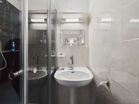 Appartement cosy 4 pers avec piscine, à 5 min de la plage - Photo 12