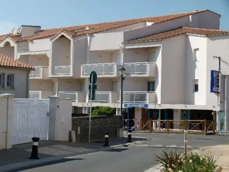 Appartement avec balcon-terrasse, parking privatif et accès plage à Longeville-sur-Mer - Photo 8