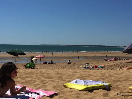 Appartement avec balcon-terrasse, parking privatif et accès plage à Longeville-sur-Mer - Photo 15