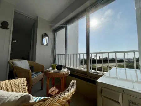 Appartement T2 cabine avec climatisation, parking privatif à Sète - Photo 8