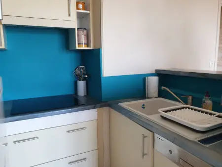 Appartement rénové centre Perros-Guirec avec balcon proche plage - Photo 8