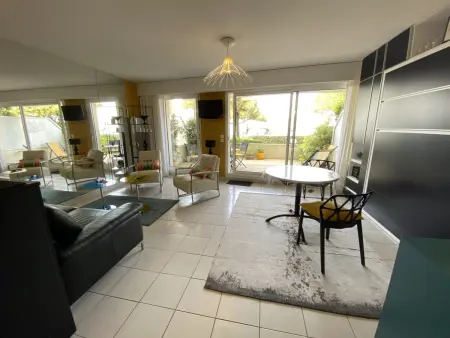 Studio moderne avec terrasse vue plage et parking à Arcachon - Photo 3