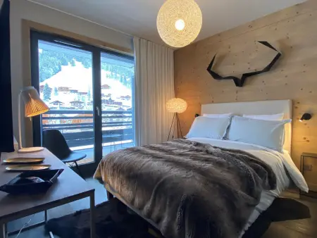 Appartement de luxe au pied des pistes avec terrasse et vue imprenable - Photo 7