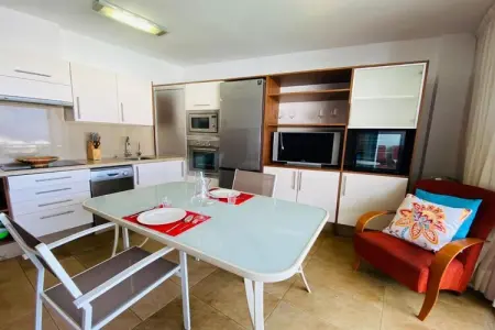 Home Holidays// Beautiful Arenas Negras, Joli appartement avec piscine privée - Photo 4