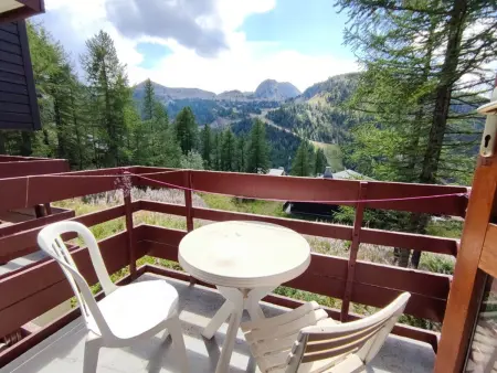 Charmant studio au calme avec balcon et internet - Photo 3