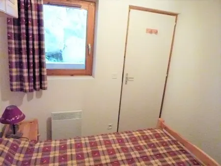 Appartement 2 pièces avec balcon, parking - Secteur calme - Photo 9