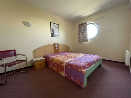 Appt 3P avec balcon et piscine, La Rochelle, Appartement 5 personnes à La Rochelle - Photo 13