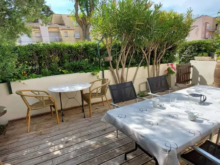 Appartement climatisé 3 pièces, 6 pers, terrasse, BBQ, parking privé, à 100 m de la plage - Photo 2
