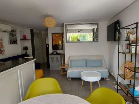 Appartement climatisé 3 pièces, 6 pers, terrasse, BBQ, parking privé, à 100 m de la plage - Photo 7