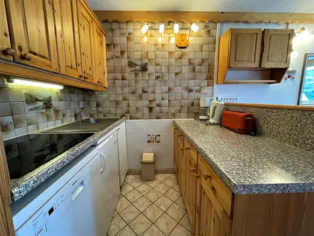 Appartement confort pour 4 avec balcon sud, garage fermé et accès direct pistes - Les Menuires - Photo 4