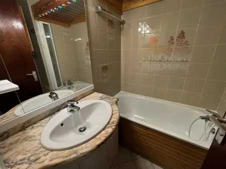 Appartement confort pour 4 avec balcon sud, garage fermé et accès direct pistes - Les Menuires - Photo 10