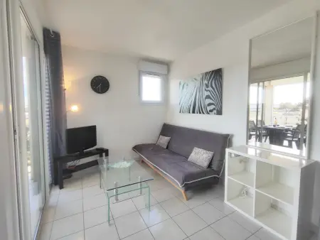 Appartement Climatisé avec Terrasse à Agde, 2 Pers. – Proche Plage, Équipé et Confortable - Photo 3