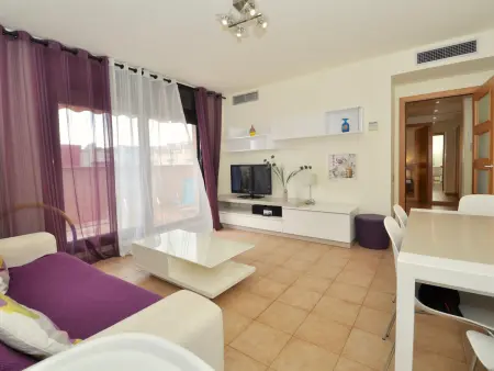 Appartement avec grande terrasse, climatisation, piscine et parking à 300m de la plage - Photo 6