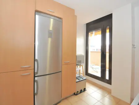Appartement avec grande terrasse, climatisation, piscine et parking à 300m de la plage - Photo 11