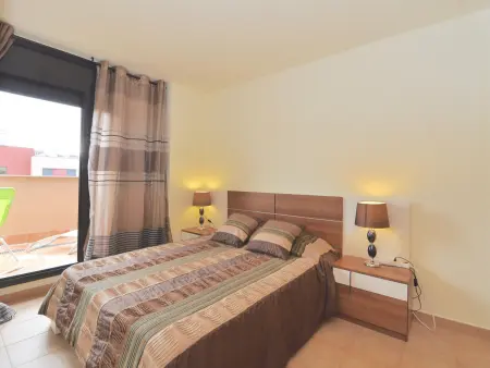 Appartement avec grande terrasse, climatisation, piscine et parking à 300m de la plage - Photo 12