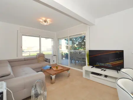 Appartement moderne à 500m de la plage avec terrasse et piscine communautaire - Photo 7