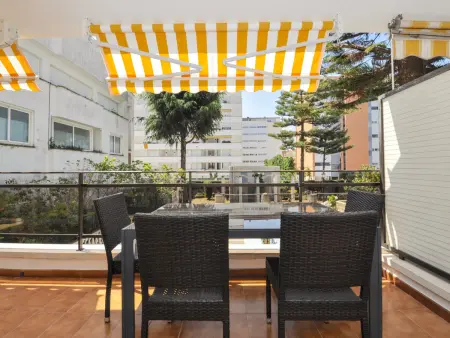 Appartement Cozy avec Piscine Commune, à 150m de la Plage, Internet + Clim - Lloret de Mar - Photo 1