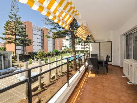 Appartement Cozy avec Piscine Commune, à 150m de la Plage, Internet + Clim - Lloret de Mar - Photo 6