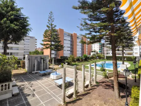 Appartement Cozy avec Piscine Commune, à 150m de la Plage, Internet + Clim - Lloret de Mar - Photo 8