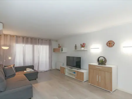 Appartement Cozy avec Piscine Commune, à 150m de la Plage, Internet + Clim - Lloret de Mar - Photo 10