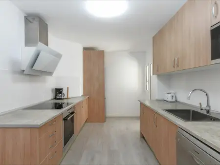 Appartement Cozy avec Piscine Commune, à 150m de la Plage, Internet + Clim - Lloret de Mar - Photo 13