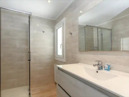 Appartement Cozy avec Piscine Commune, à 150m de la Plage, Internet + Clim - Lloret de Mar - Photo 19