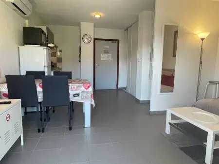 Appartement 2P/Cabine à Argelès-sur-Mer – Piscine chauffée, parking privé, clim, terrasse, proche mer - Photo 1