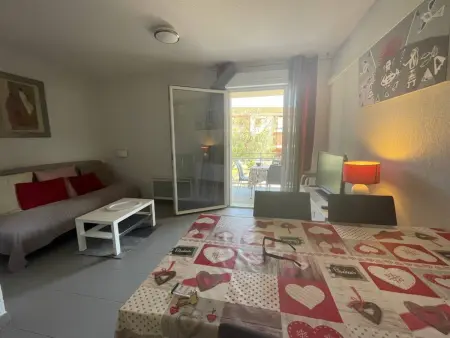 Appartement 2P/Cabine à Argelès-sur-Mer – Piscine chauffée, parking privé, clim, terrasse, proche mer - Photo 5