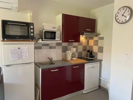 Appartement 2P/Cabine à Argelès-sur-Mer – Piscine chauffée, parking privé, clim, terrasse, proche mer - Photo 8