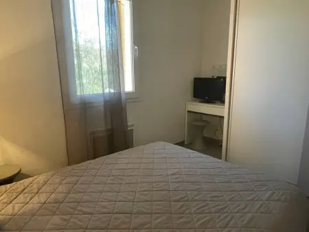 Appartement 2P/Cabine à Argelès-sur-Mer – Piscine chauffée, parking privé, clim, terrasse, proche mer - Photo 11