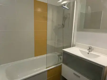 Appartement 2P/Cabine à Argelès-sur-Mer – Piscine chauffée, parking privé, clim, terrasse, proche mer - Photo 13