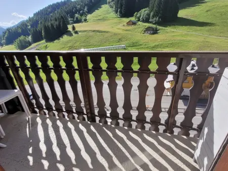 Studio 25m² au pied des montagnes, balcon, idéal pour 4 pers - Photo 6