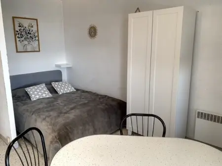 Appartement 18m² proche des Thermes, animaux admis, balcon - Photo 4